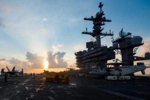 Mỹ điều tàu sân bay, Triều Tiên thề đáp trả quân sự