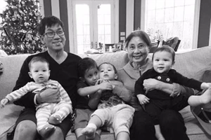 Ông David Dao lên tiếng vụ bị kéo lê khỏi máy bay