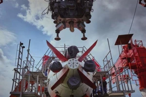 Trung Quốc thử nghiệm tàu lặn để thám hiểm biển Đông