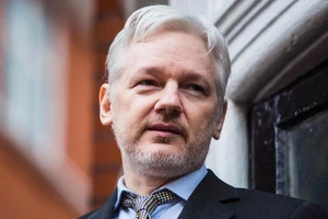 Thụy Điển bất ngờ dừng điều tra ông trùm Wikileaks