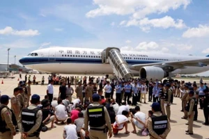 Campuchia trục xuất 74 nghi phạm tống tiền Trung Quốc