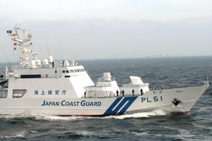 Tàu tuần tra Nhật bị tàu có vũ trang Triều Tiên đuổi