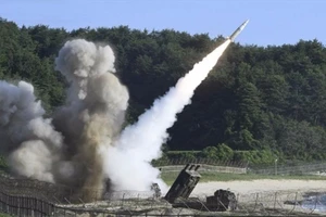 Triều Tiên vừa thử ICBM, Mỹ-Hàn liền tập trận thị uy
