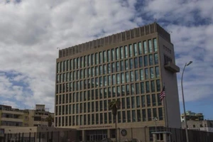 Các nhà ngoại giao Mỹ tại Cuba bị tổn thương não