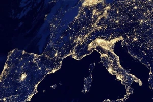 Trạm vũ trụ 8,5 tấn đi lạc sẽ tạo 'mưa lửa' ở châu Âu?