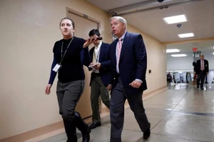 Nghị sĩ kêu gọi sơ tán thân nhân lính Mỹ khỏi Hàn Quốc