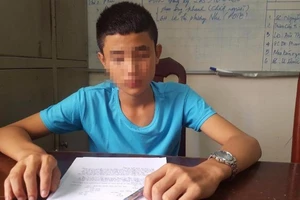 Nghi can 14 tuổi giết người vì bênh bạn gái