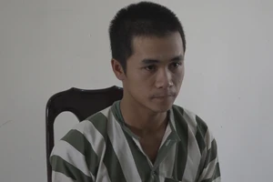 Dọa chặt tay, ném mìn để đòi 200 triệu đồng