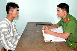 ‘Siêu đạo chích’ 9X đột nhập gần 20 phòng trọ