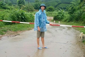 Quảng Ninh ngập lụt, hàng trăm hộ dân phải di dời