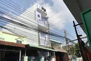 Nam thanh niên chết lõa thể trong nhà ở Bình Dương