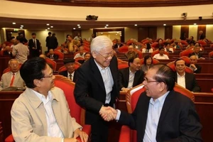 Tổng Bí thư, Chủ tịch nước gặp mặt các nguyên lãnh đạo cấp cao