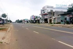 Bị truy đuổi, thanh niên đoạt dao đâm chết bạn nhậu