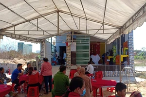 3 người chết sau khi uống rượu từ 1 tiệm tạp hóa