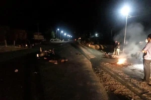 Xe máy đấu đầu, 2 thanh niên tử vong