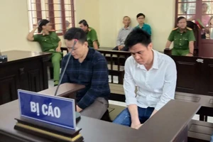 Cặp đôi ‘cung - cầu’ ma túy dẫn nhau ra tòa