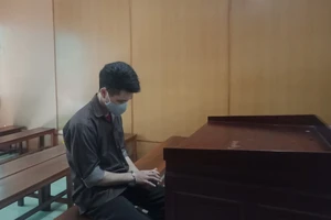 Anh công an cũng bị lừa tiền chạy việc 