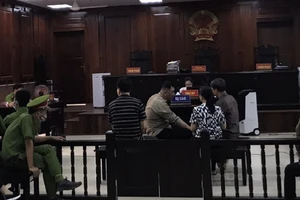 Viện kiểm sát kháng nghị đề nghị tử hình 5 bị cáo