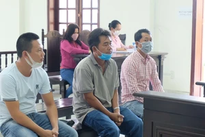 Tòa nghi bỏ lọt đồng phạm trong vụ gây ô nhiễm môi trường