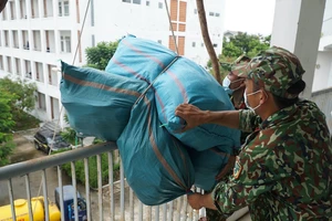 Đà Nẵng: Kí túc xá biến thành bệnh viện dã chiến 2.000 giường chỉ trong 4 ngày