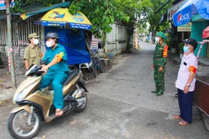 Đà Nẵng di dời người dân trong hẻm vì có nhiều ca mắc COVID-19 