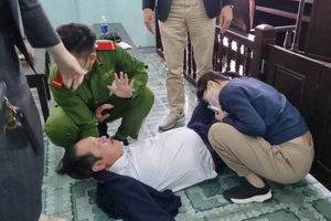 Đà Nẵng: Giám đốc công ty bất động sản tự tử tại tòa 