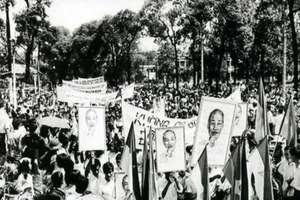 Thống nhất non sông và kết đoàn toàn dân tộc