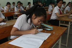 Gần 14.000 học sinh Đà Nẵng dự thi vào lớp 10