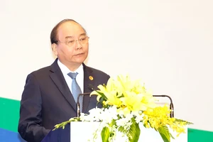 Thủ tướng: 'Chúng ta kiên quyết không đánh đổi môi trường...'