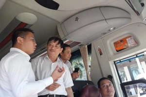 Đà Nẵng lắp camera “dẹp” hướng dẫn viên nước ngoài 'chui'