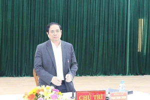 Ông Phạm Minh Chính làm việc với quận ủy Thanh Khê