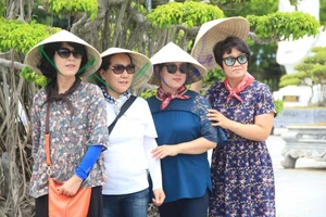 Bộ trưởng lo lắng vì lượng khách Trung Quốc giảm