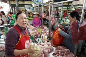 Đà Nẵng tăng điểm bán thịt heo nóng, không lợi nhuận 