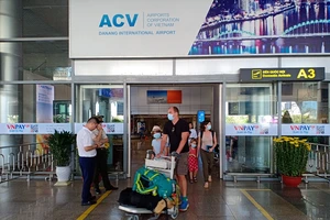 Cần ứng xử văn minh với du khách trước dịch nCoV