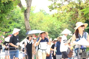 Đà Nẵng tạm dừng khai thác tour từ vùng có dịch của Hàn Quốc