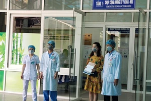 Bệnh viện Đà Nẵng cấm thăm bệnh để chống dịch COVID-19