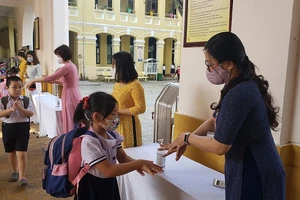 Đà Nẵng không bắt buộc học sinh đeo khẩu trang trong giờ học