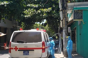 Con gái, con rể bệnh nhân 418 là giáo viên, có dạy thêm