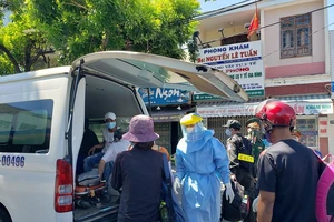 Bệnh nhân chạy thận Đà Nẵng: “Các bác sĩ cố lên!”