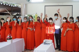 Lễ khai giảng đặc biệt chưa từng có của học sinh Đà Nẵng