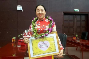 Đà Nẵng vinh danh 20 'Blouse trắng'