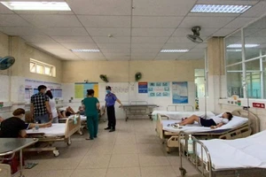 Đà Nẵng: Xác định nguyên nhân ban đầu vụ ngộ độc đồ chơi lạ 