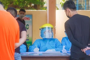 Đà Nẵng: Thêm 2 ca COVID-19, dịch diễn biến phức tạp