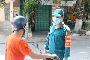 Đà Nẵng: Xử lý nghiêm người sử dụng giấy giả để ra đường