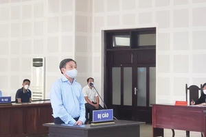 Toà Đà Nẵng lại hoãn xử 'đại gia' Phạm Thanh vì vắng luật sư, người làm chứng