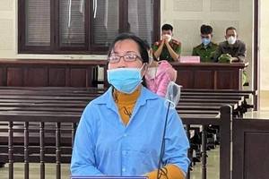 Làm giả sổ đỏ để lừa đảo, 'nướng' sạch vào tiền ảo