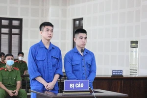 2 thanh niên bị đánh dã man vì không nghe nhắc nhở