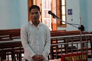 Giết người vì bị can ngăn đánh mẹ