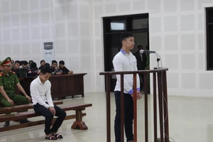 Gây án mạng chỉ vì tiếng nẹt pô