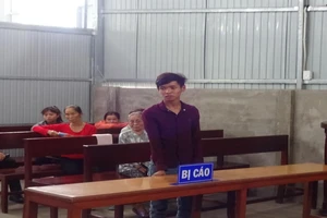 Cô ruột 'giúp sức' đẩy cháu trai vào tù